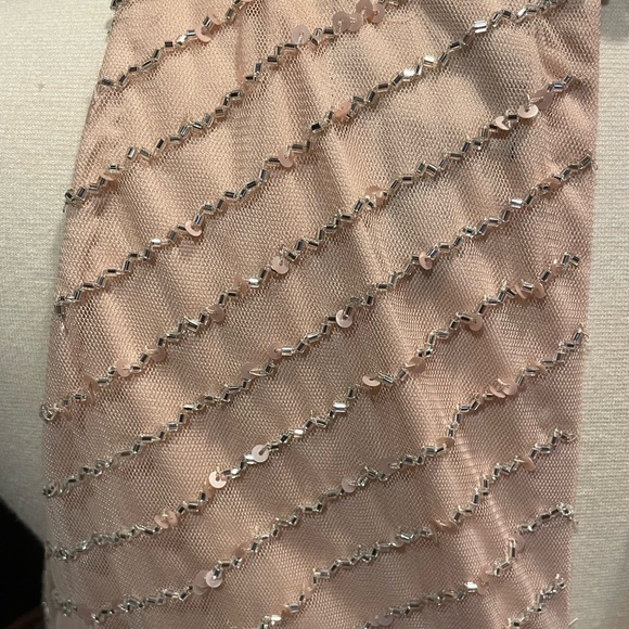 Perfect Gown for summer Wedding - Picture 7 of 8